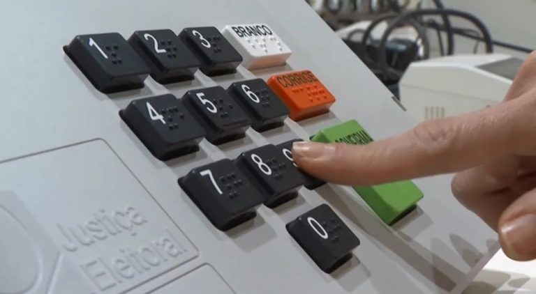 Justiça Eleitoral define transporte para votantes e lacração de urnas eletrônicas em Campo Formoso