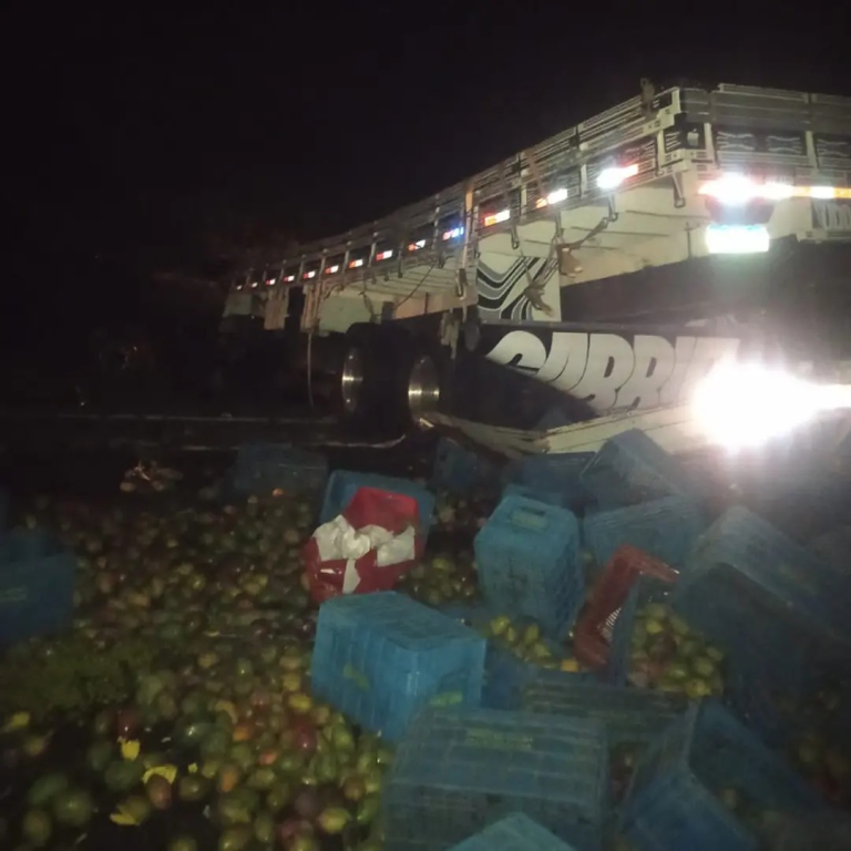 Uma das 25 pessoas mortas em colisão de ônibus em Gavião tinha familares que residem em Campo Formoso